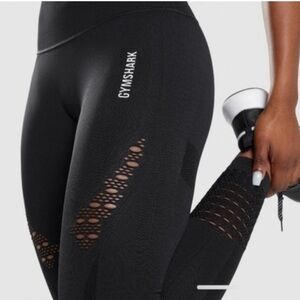 Gymshark Black Seamless Leggings Size small/medium workout sexy athletic peach